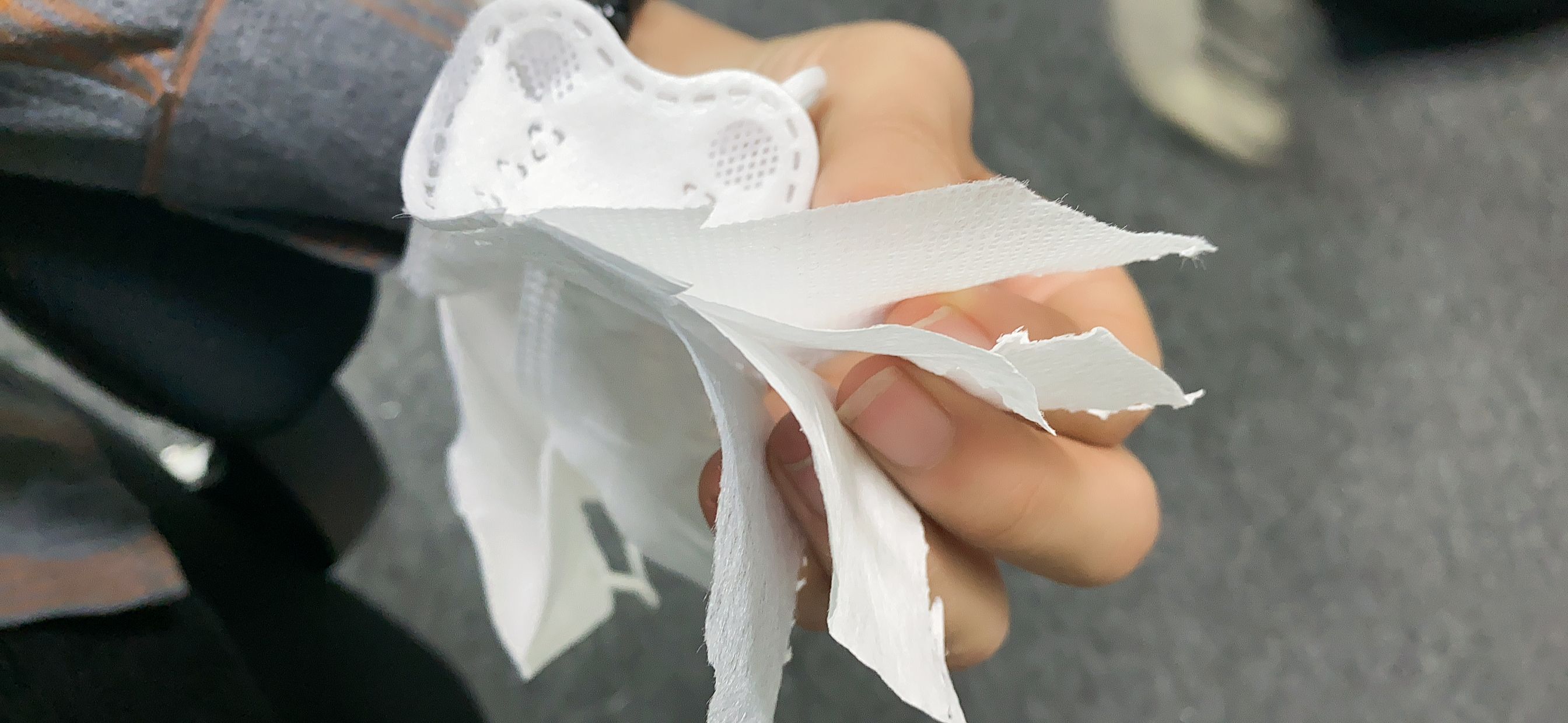 Maschera di pesce KN95 Mascari - Disposable Surgical Mask recensione e prezzo